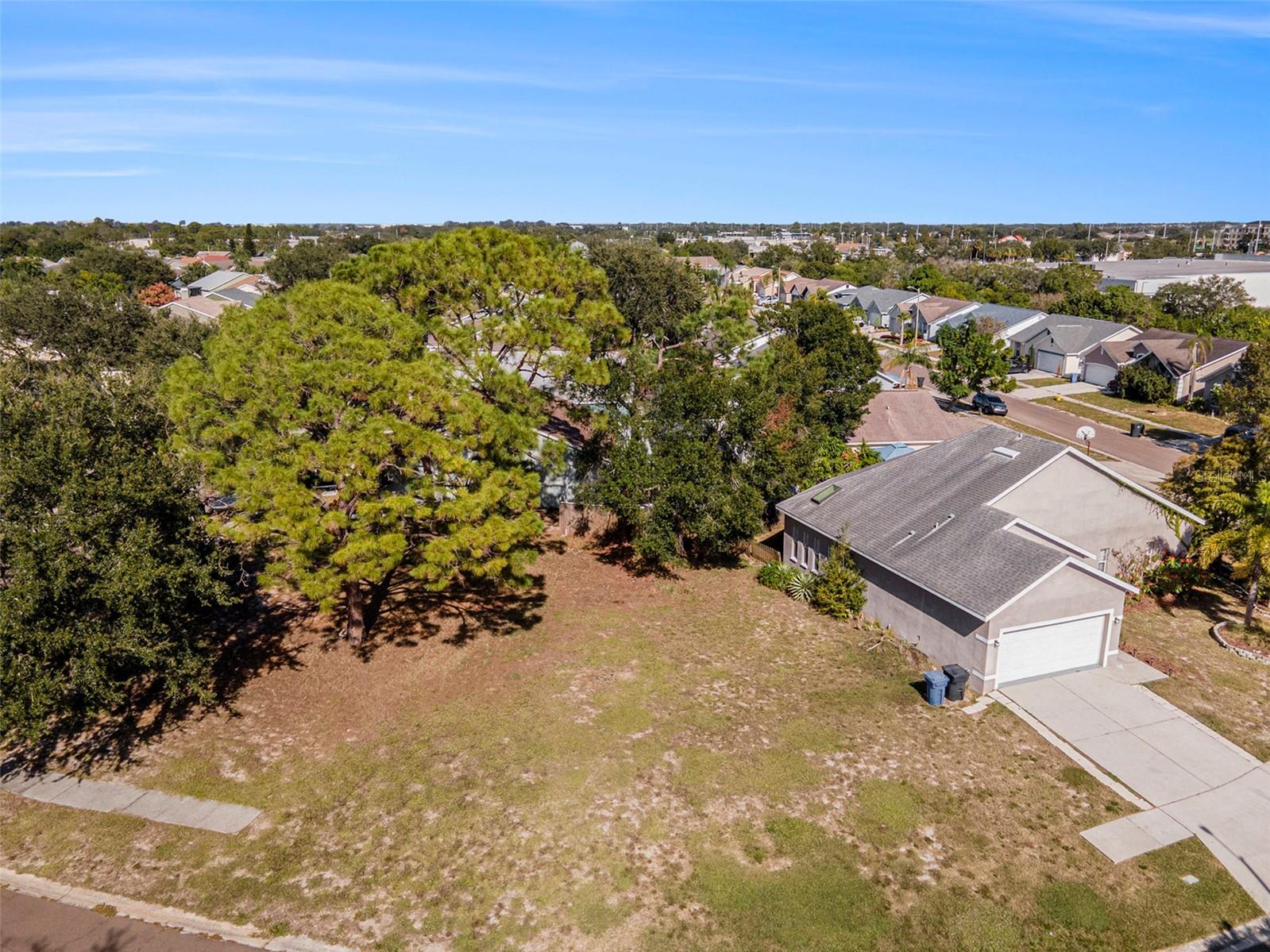 View APOLLO BEACH, FL 33572 property