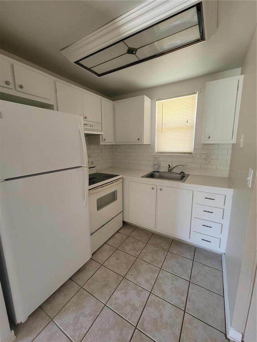 SPRING HILL - Residential Lease
