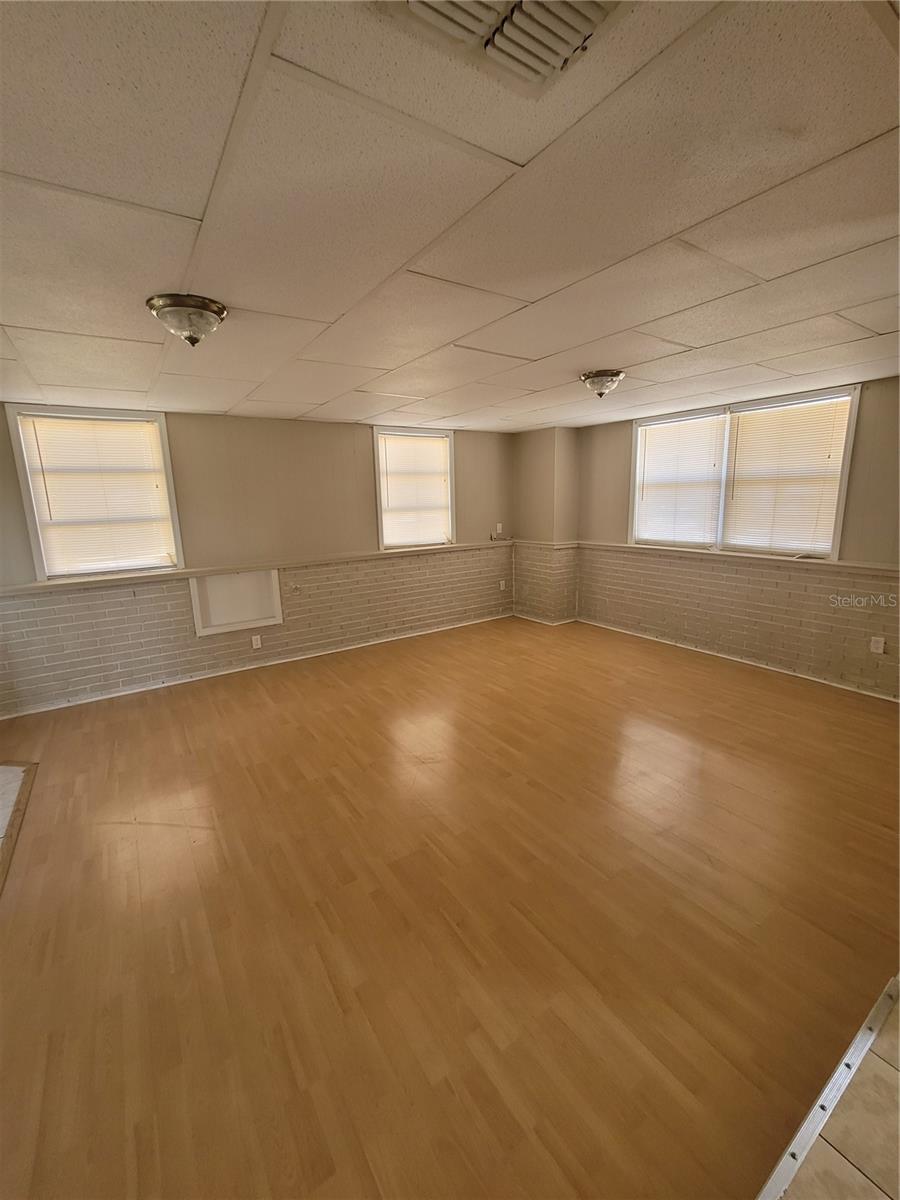 SPRING HILL - Residential Lease