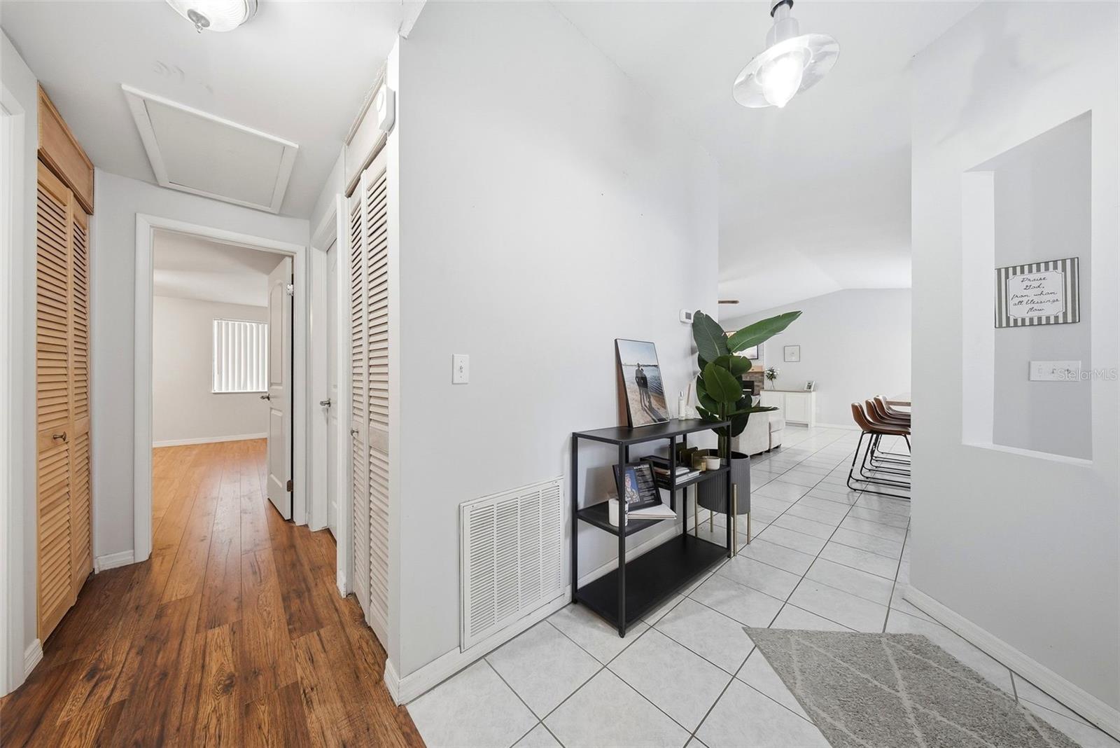 RIDGEWOOD - Residential