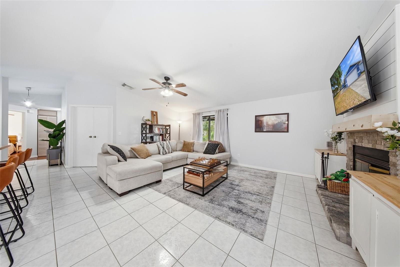 RIDGEWOOD - Residential