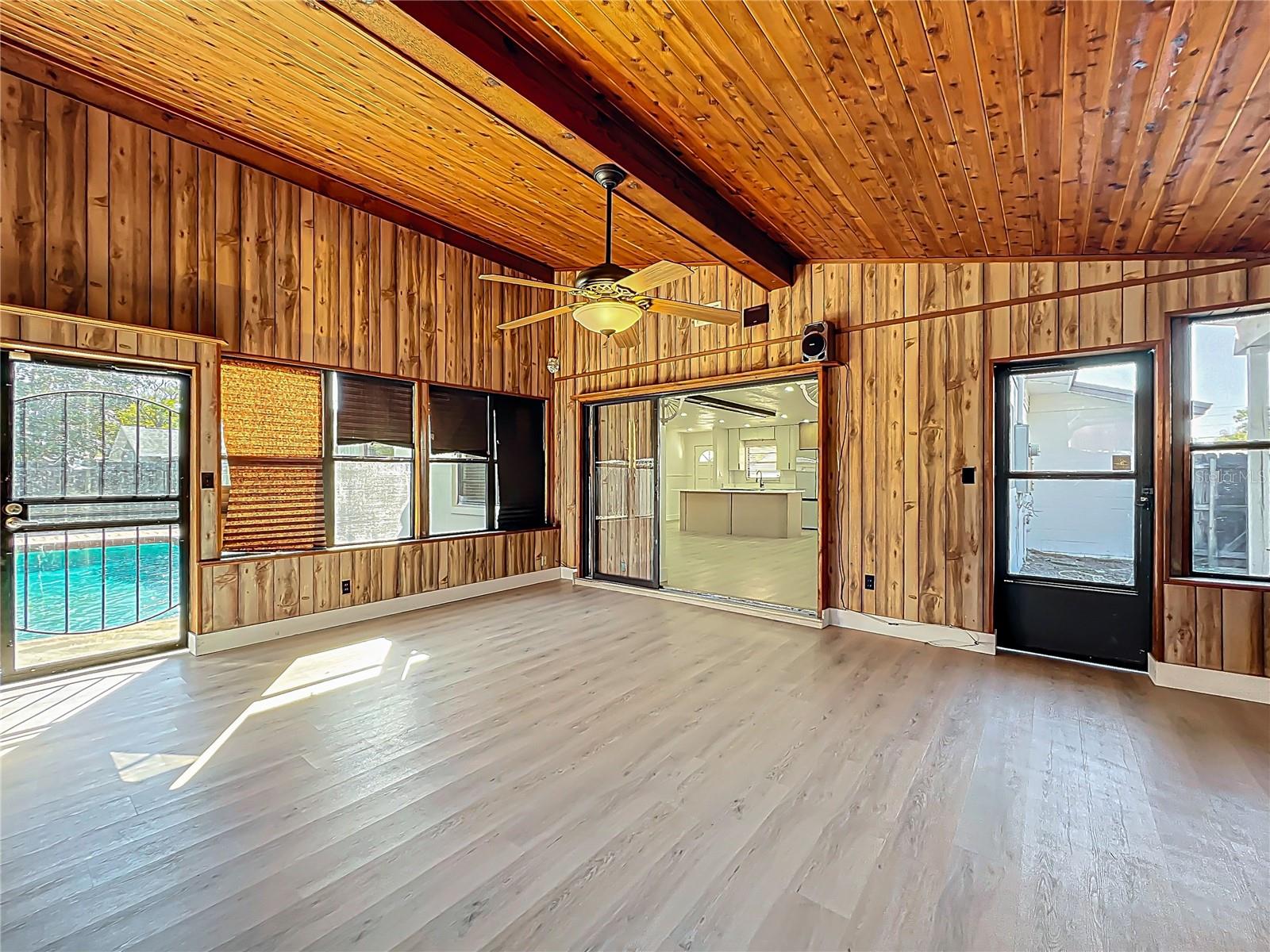 EASTBROOK SUB UNIT 11 - Residential