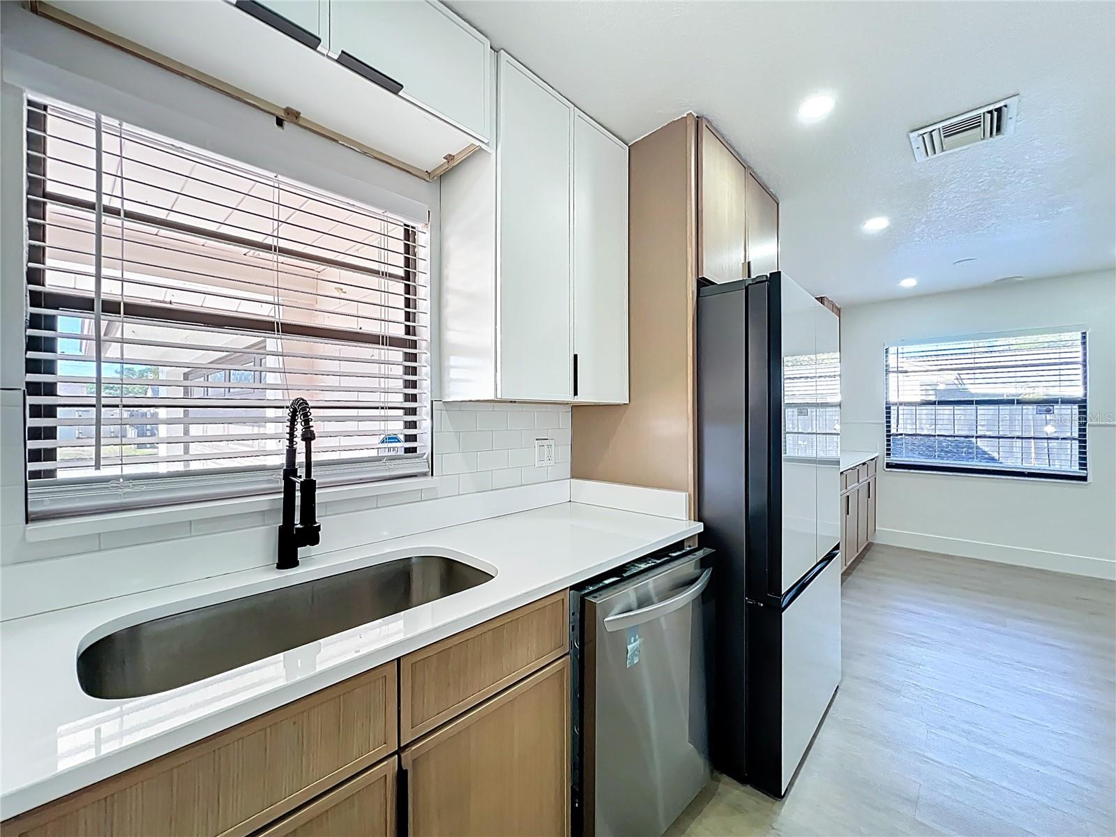 EASTBROOK SUB UNIT 11 - Residential