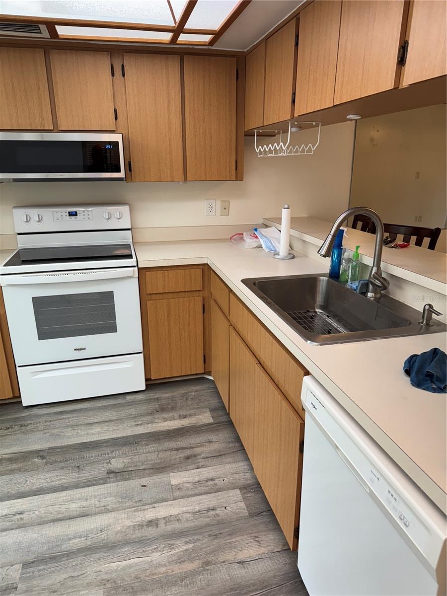 CASA BELLO CONDO - Residential Lease