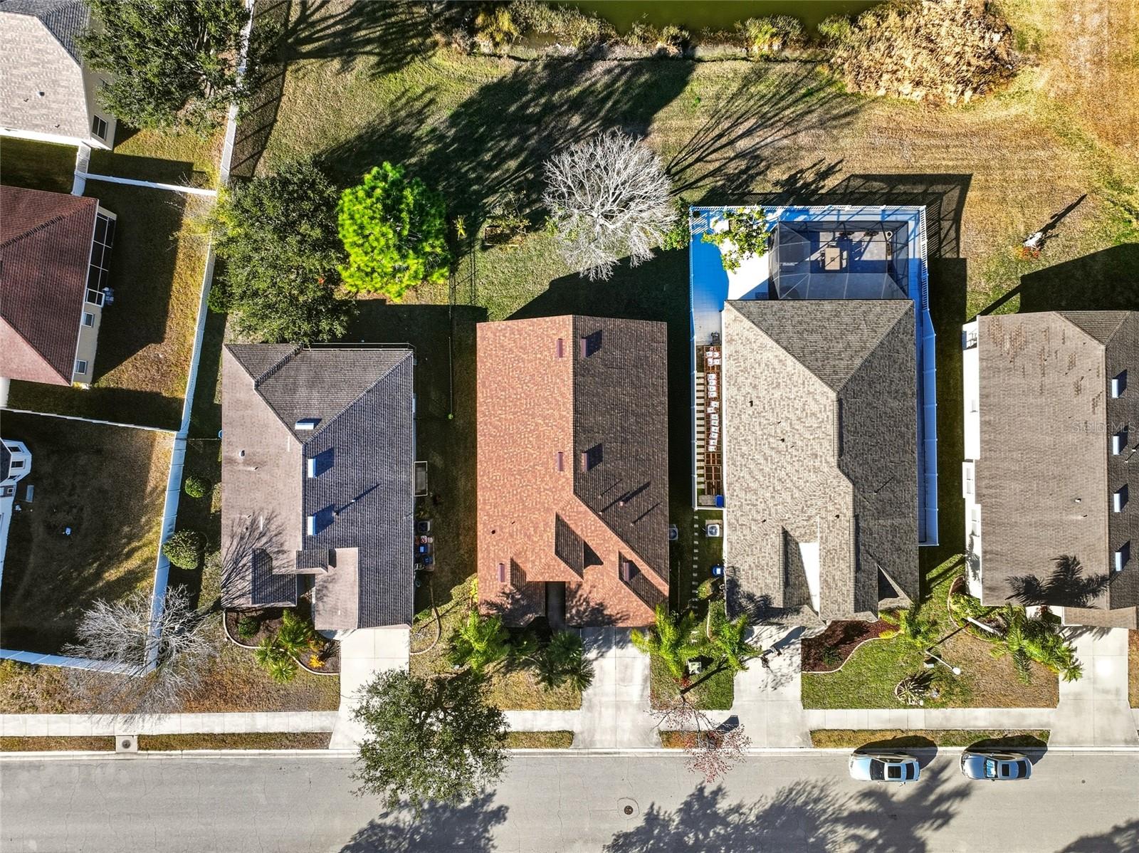 CRYSTAL LAKES - Residential