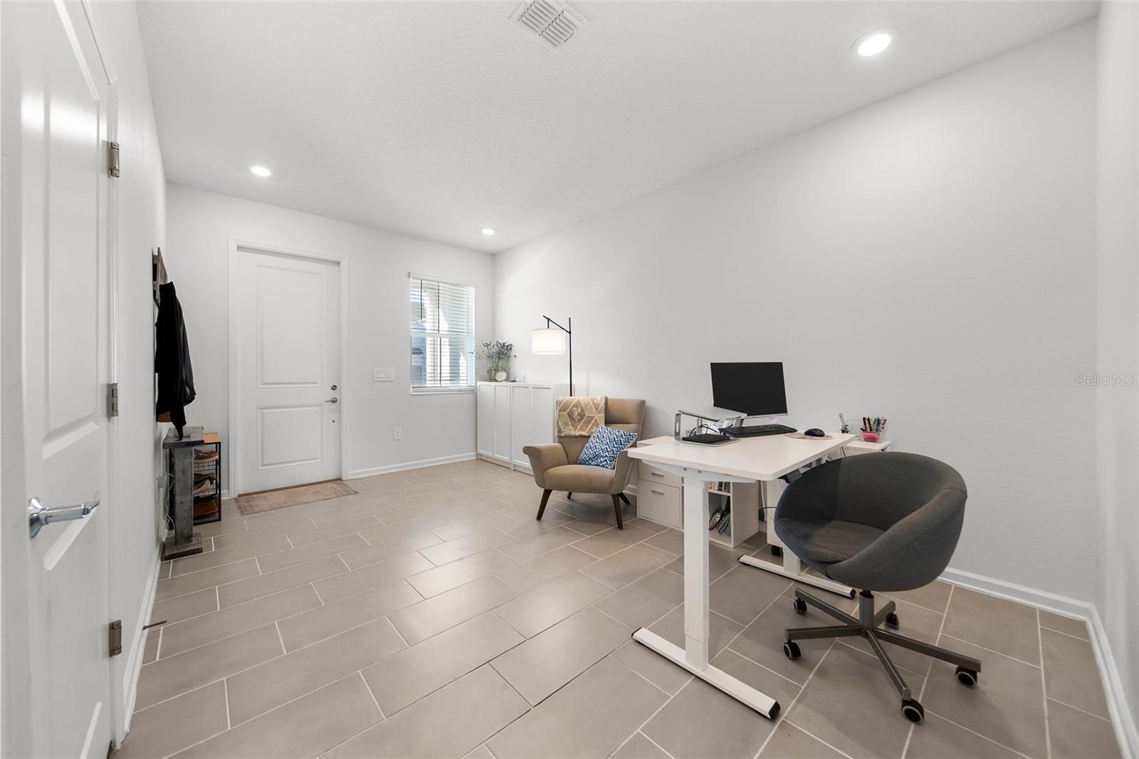 LAKE WILSON RESERVE - Residential