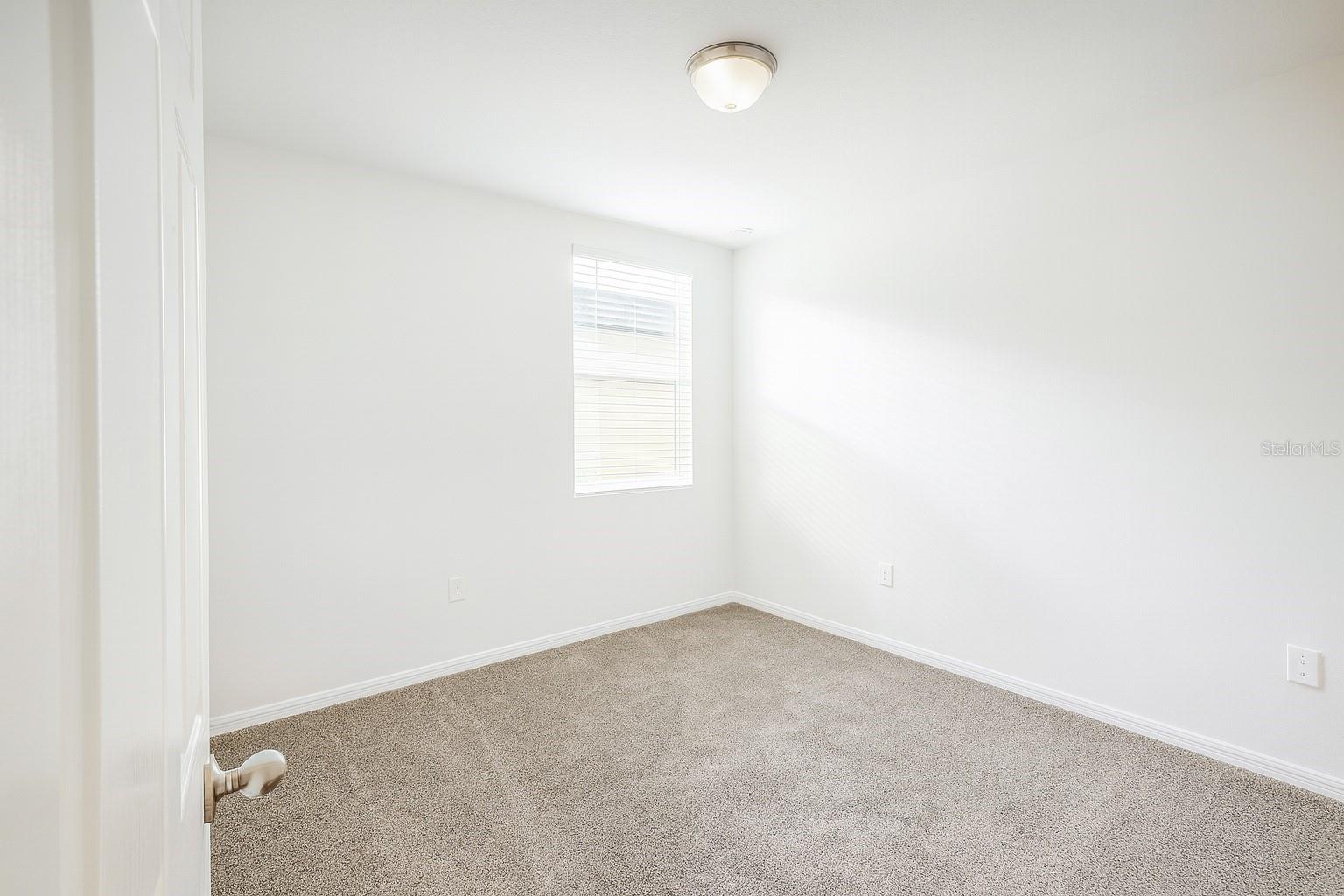 LAKE DEER - Residential Lease