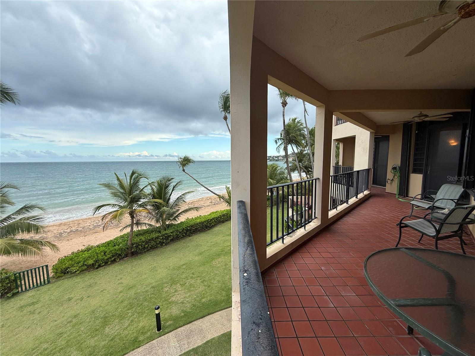Crescent Beach CANDELERO DRIVE 123
