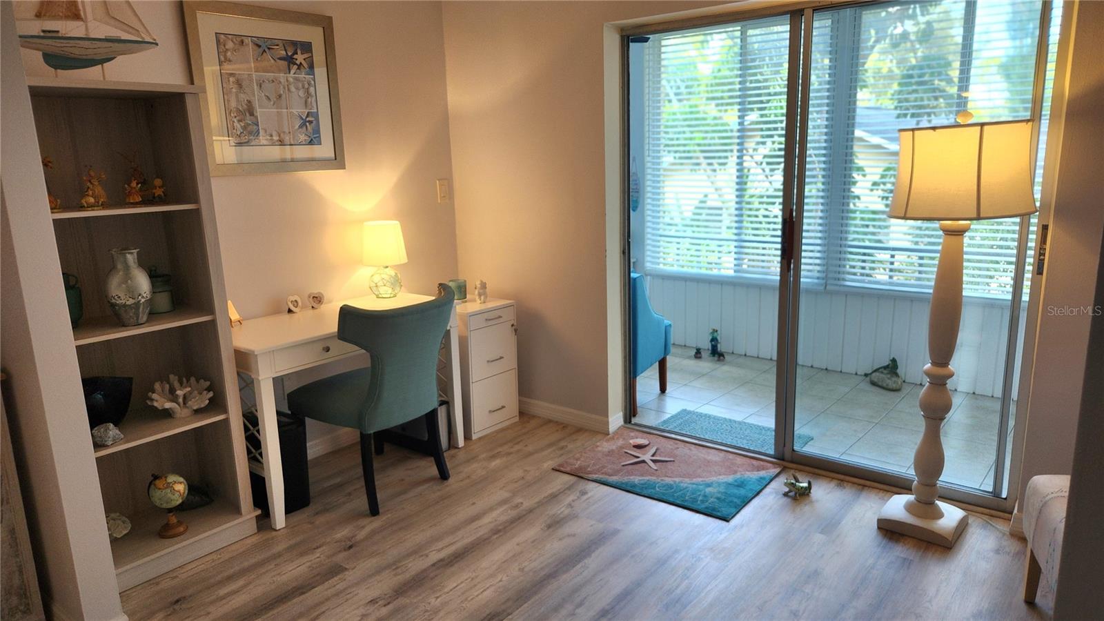 BAYSHORE ON THE LAKE APTS II SEC 3 - Residential