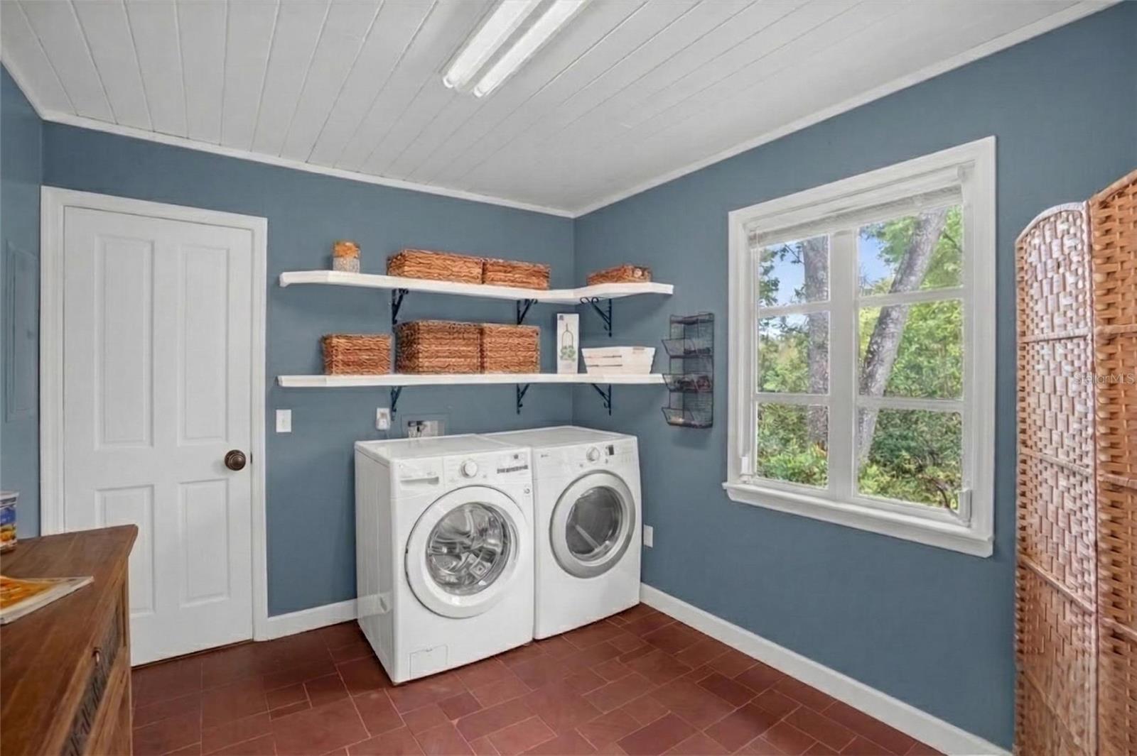 MOUNT DORA SUNSET HEIGHTS - Residential