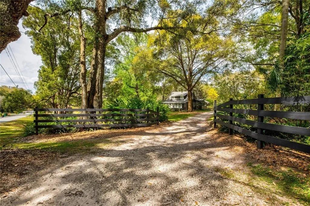 MOUNT DORA SUNSET HEIGHTS - Residential