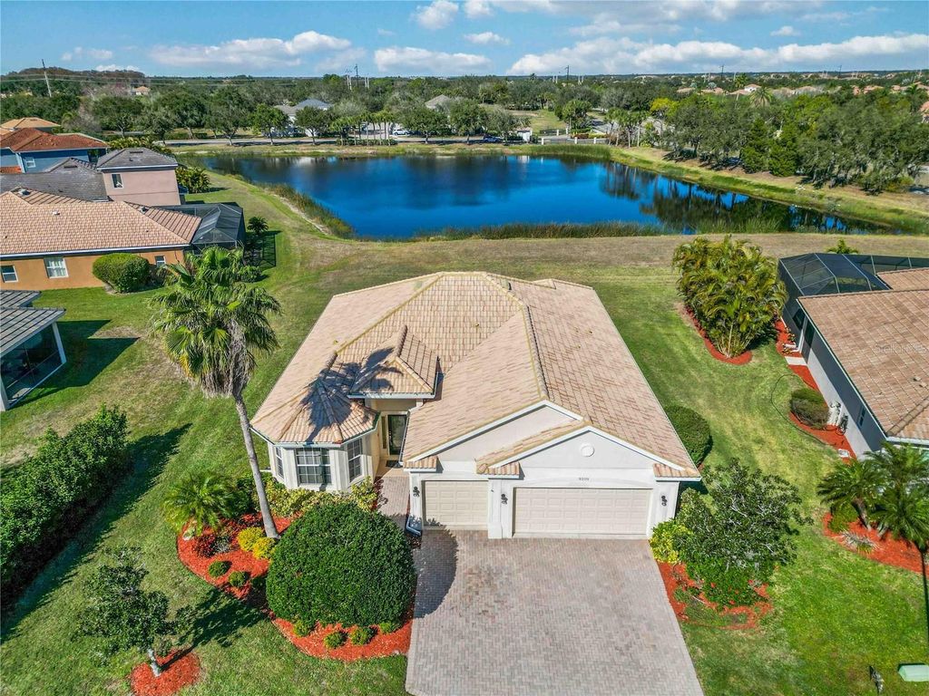 Photo of 9109 Winter Harbour Way, Bradenton, FL 34212 (MLS # A4680383)