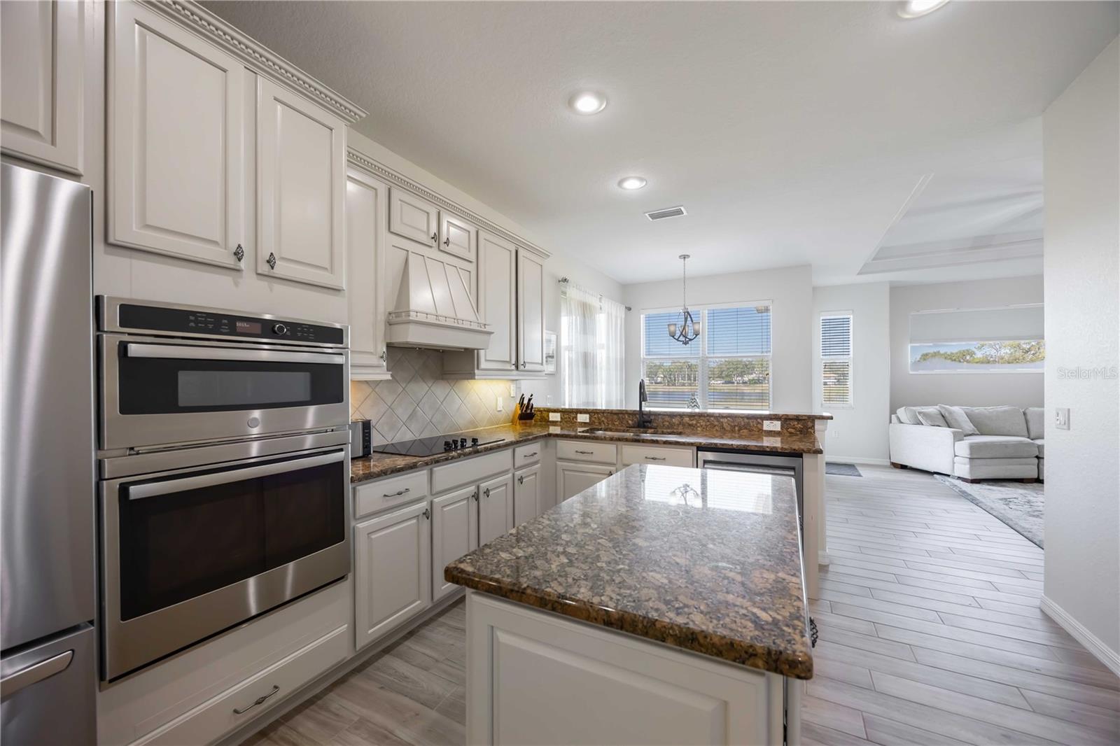 STONEYBROOK AT HERITAGE HARBOUR D-2 - Residential