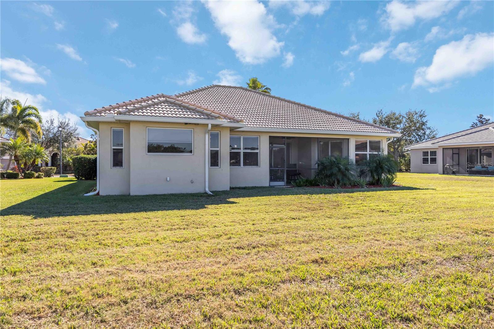 STONEYBROOK AT HERITAGE HARBOUR D-2 - Residential