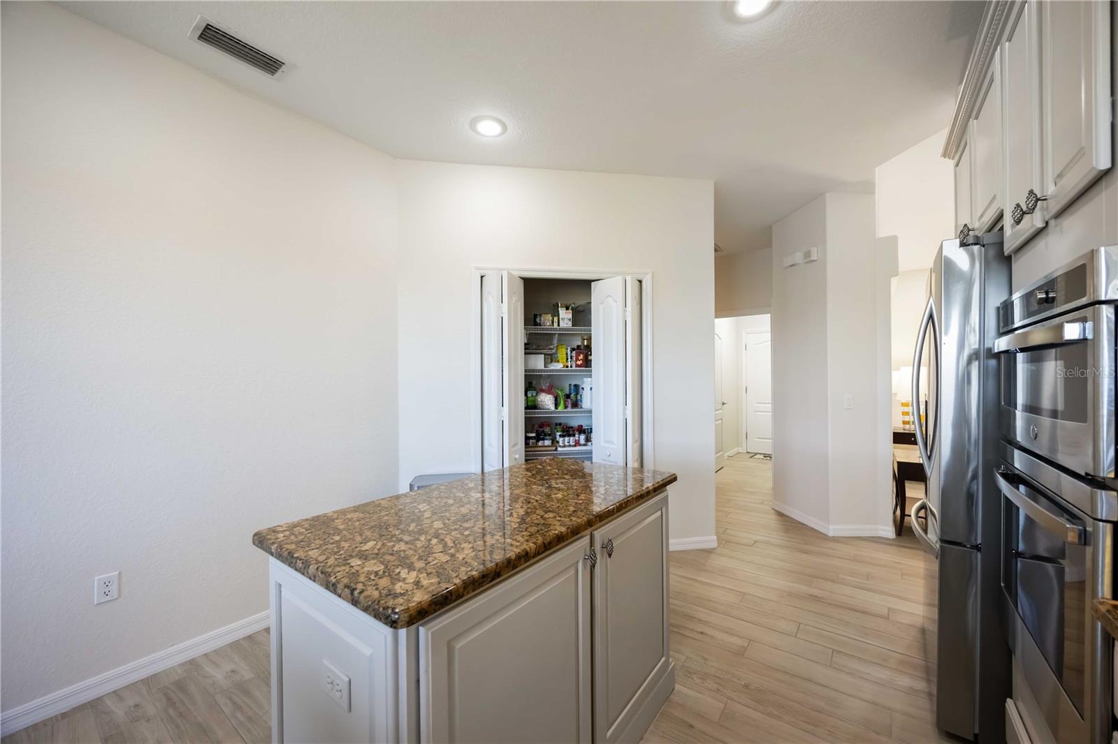 STONEYBROOK AT HERITAGE HARBOUR D-2 - Residential