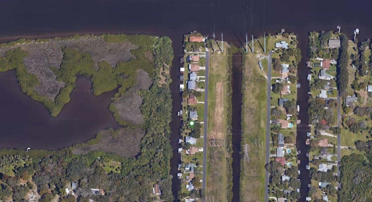 ARMSTRONGS RIVERSIDE ESTATES - Land