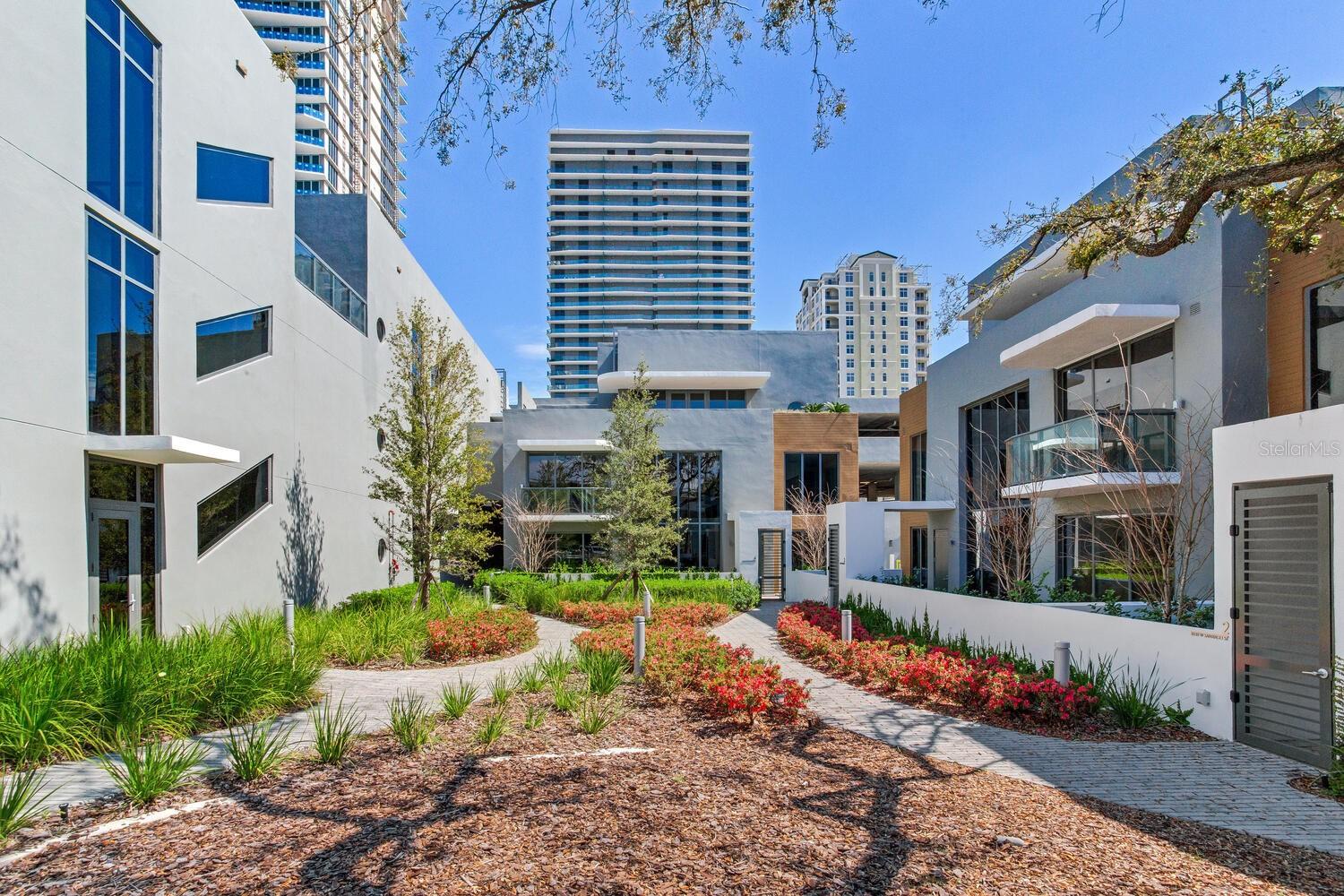 3030 W SANTIAGO STREET 3