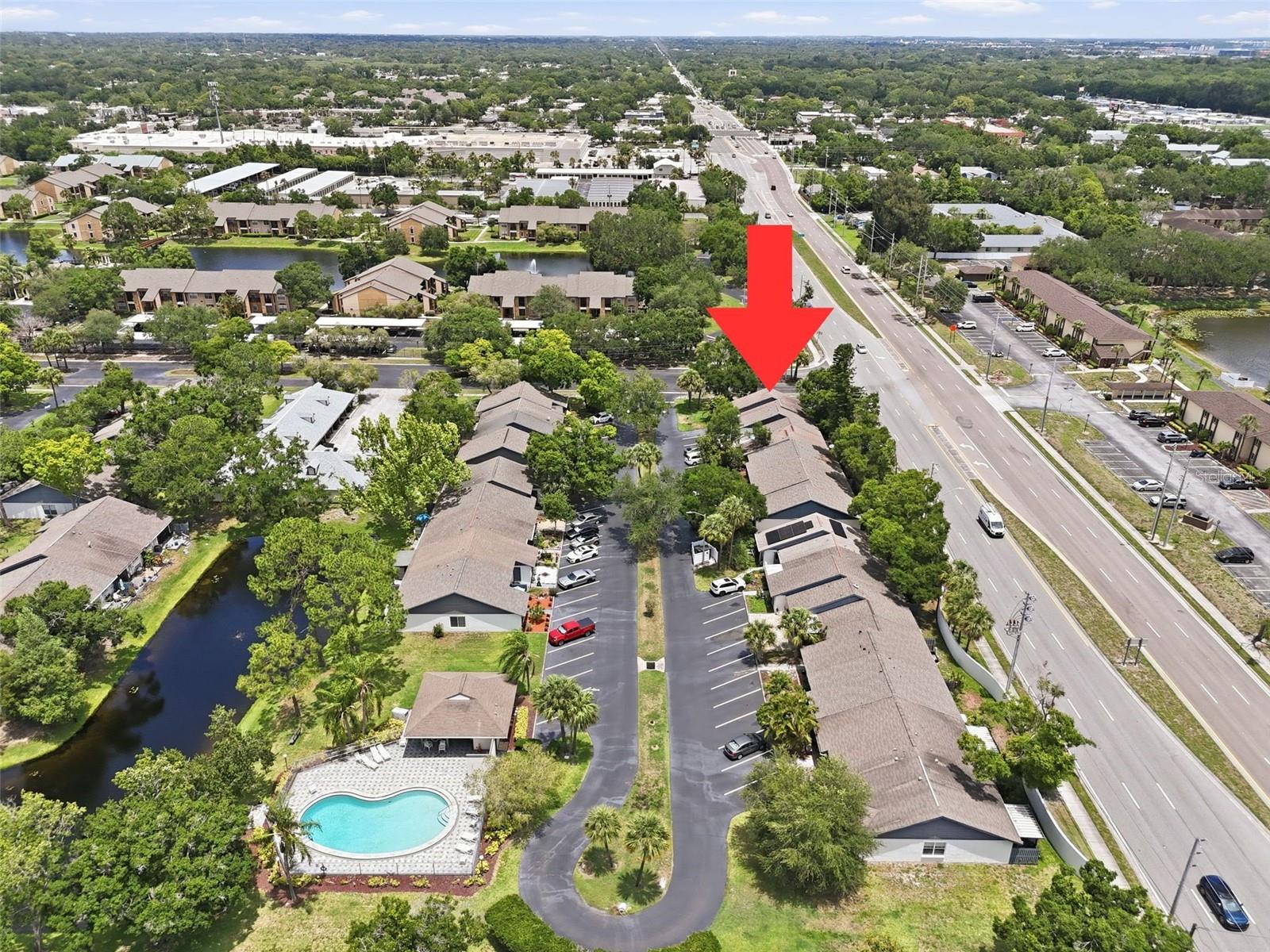 BELLE OAK VILLAS - Residential