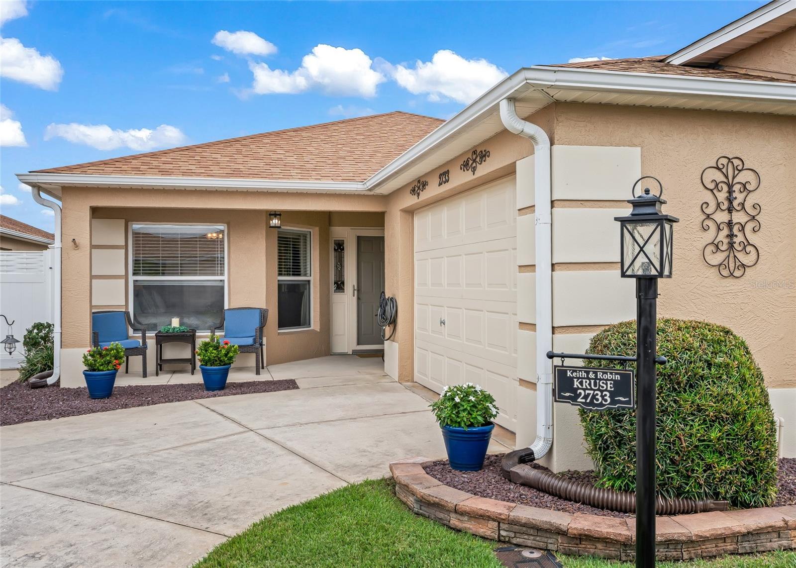 2733 ALANDARI LANE