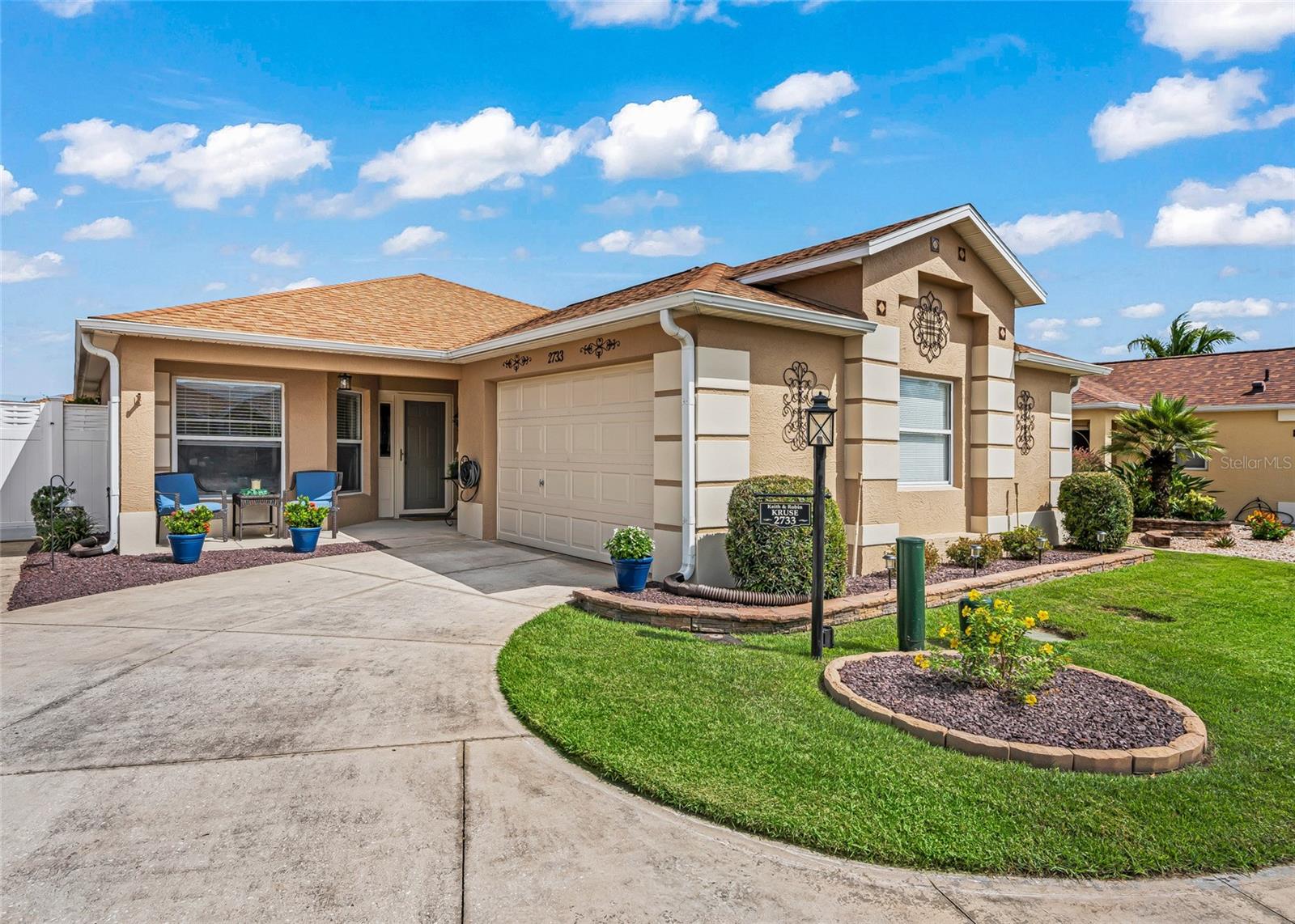 2733 ALANDARI LANE
