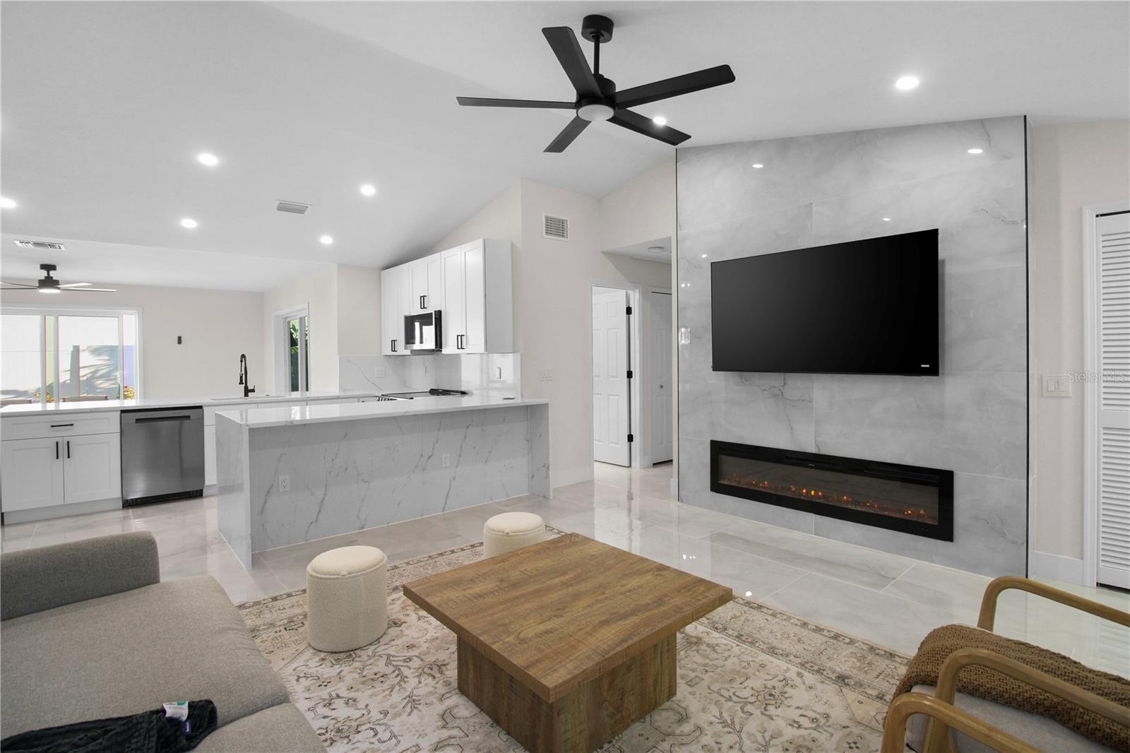 PINEBROOK ESTATES UNIT 5 - Residential