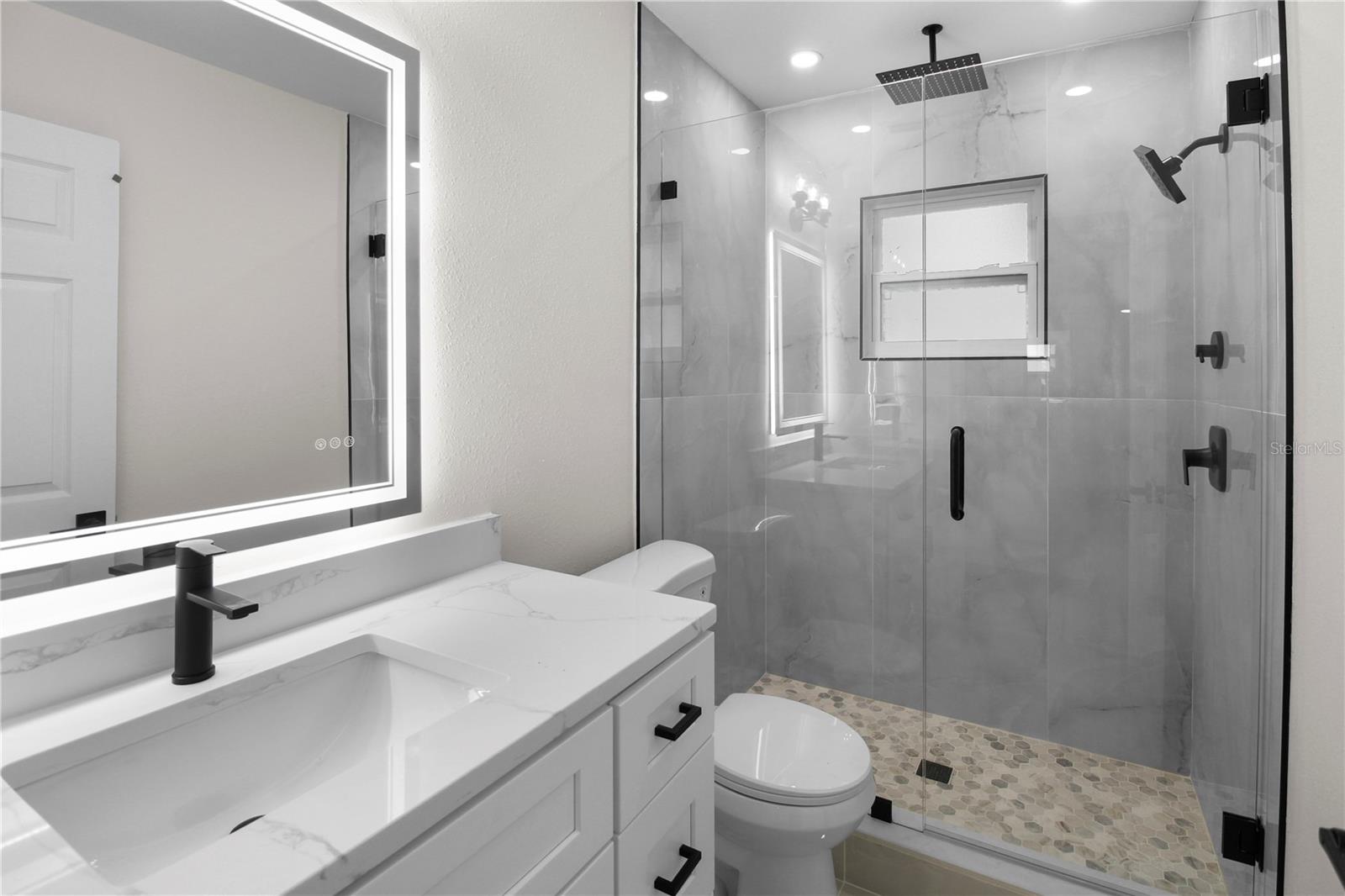 PINEBROOK ESTATES UNIT 5 - Residential