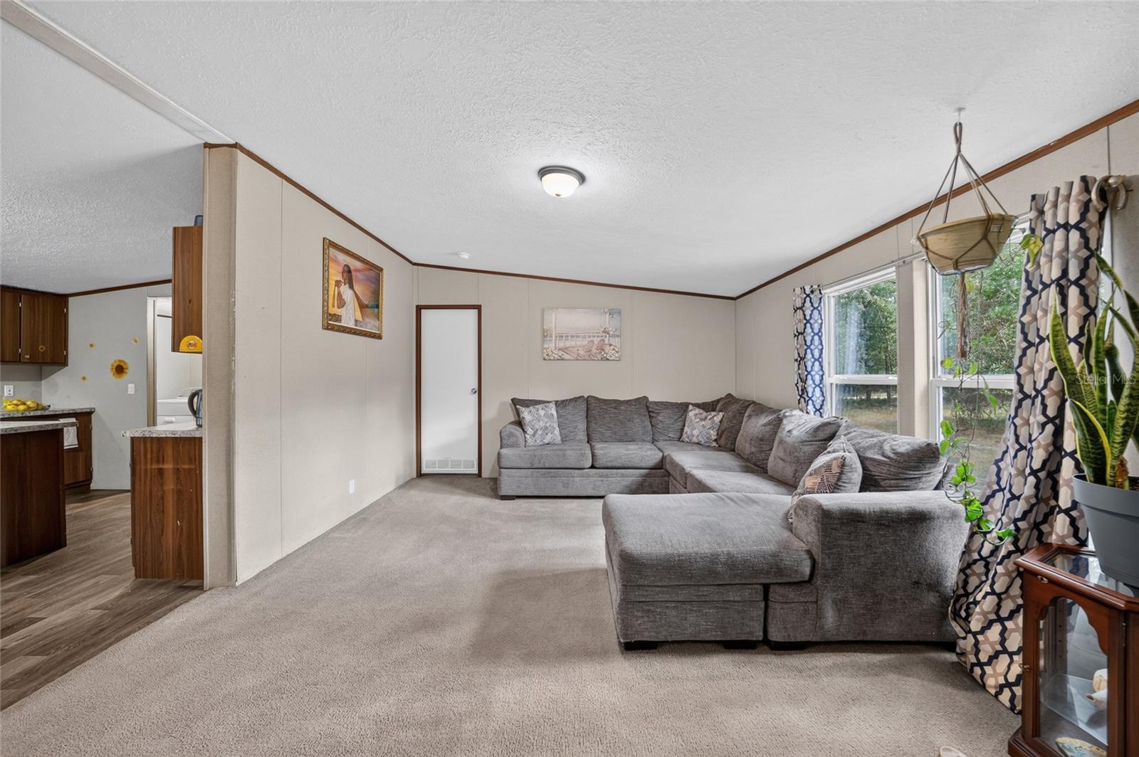 4842 W NESTER COURT