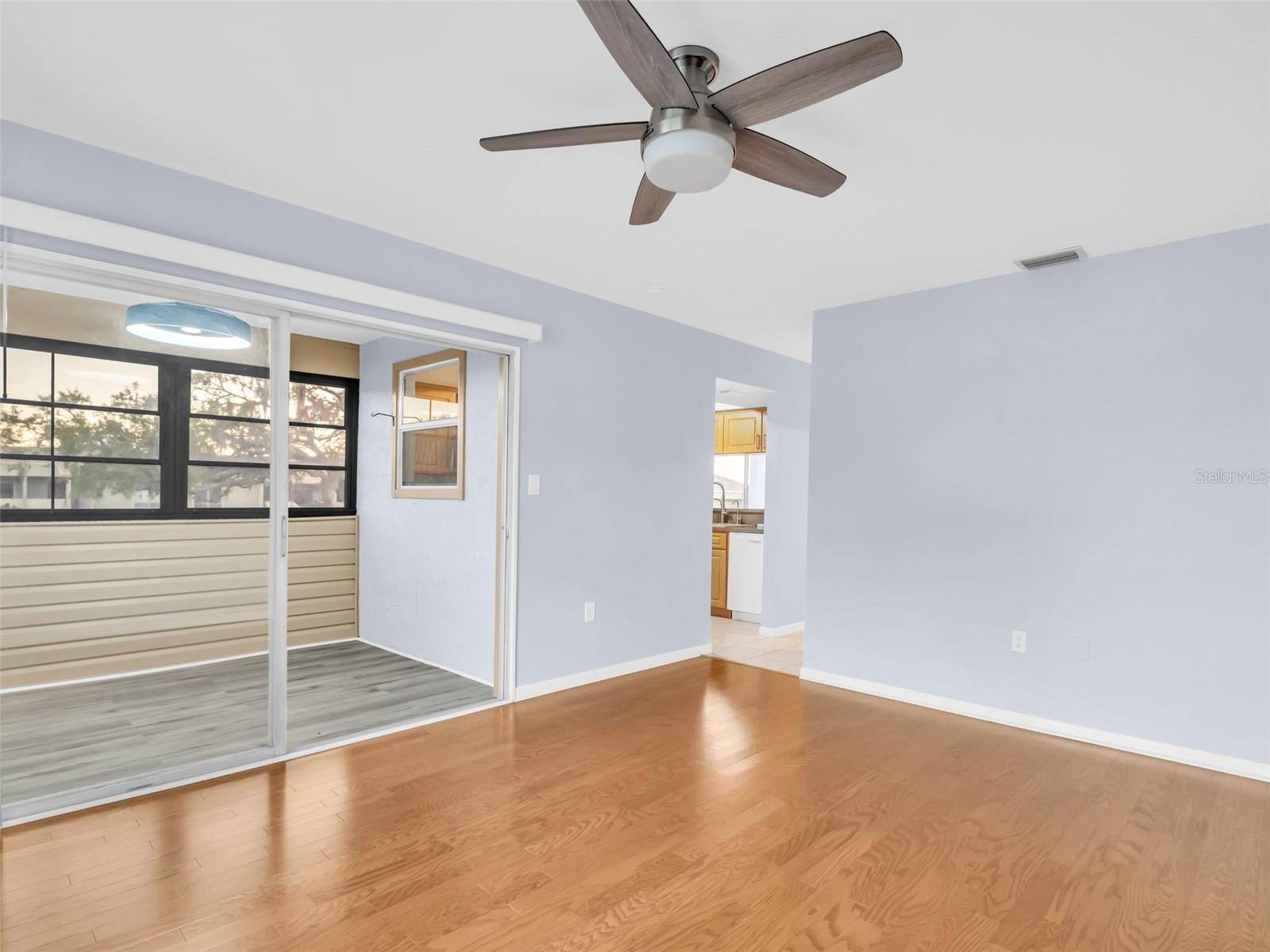 WINDRUSH BAY CONDO - Residential