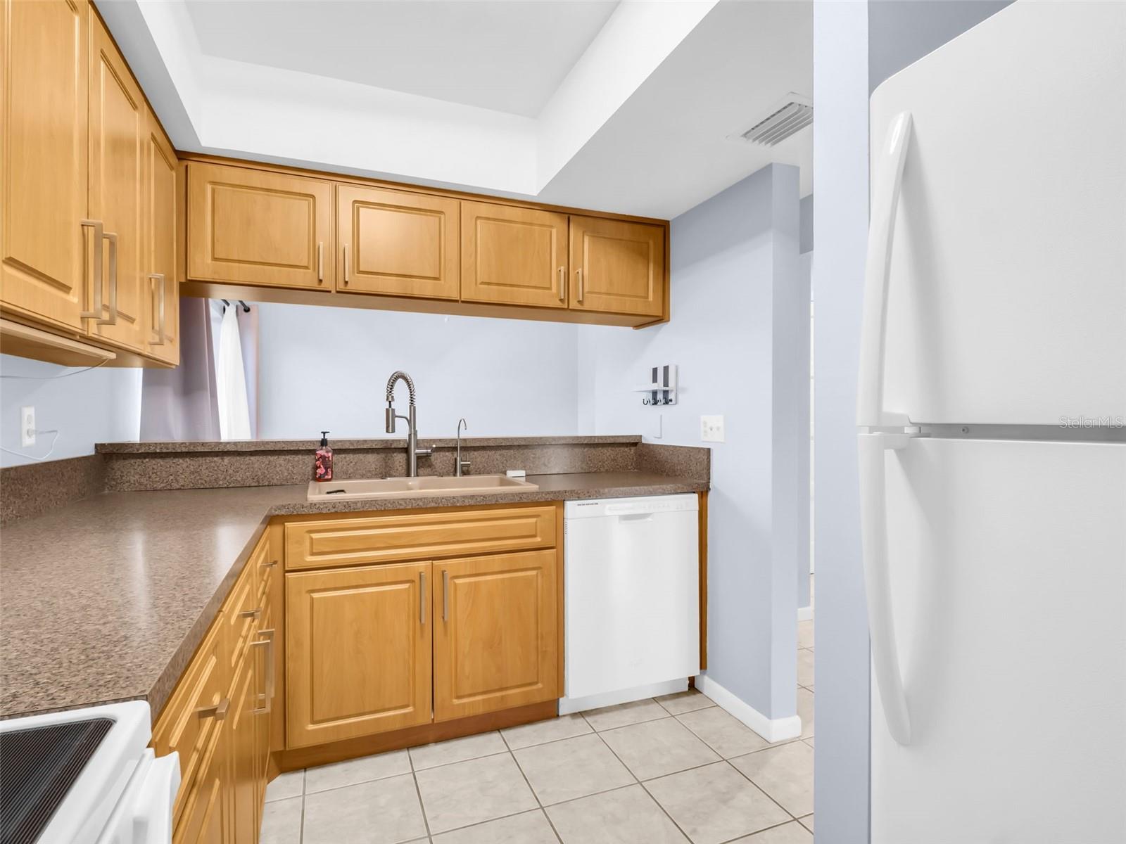 WINDRUSH BAY CONDO - Residential