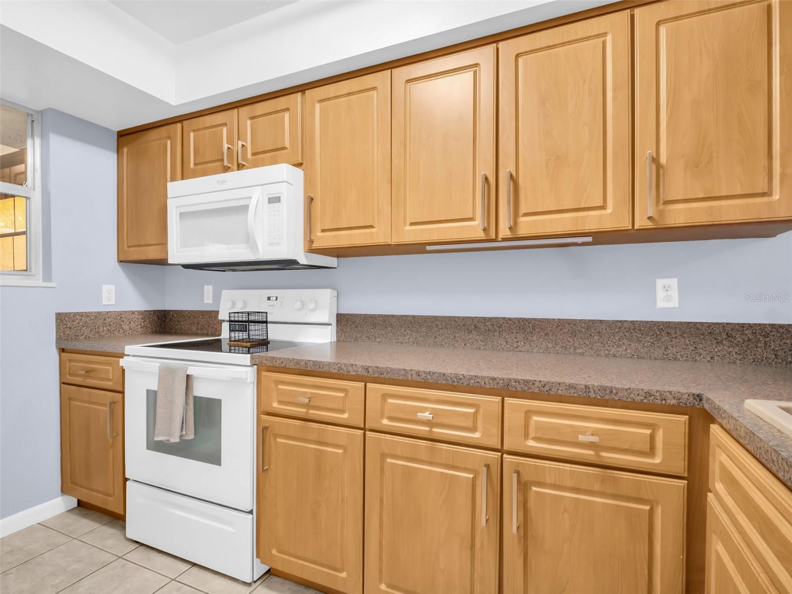 WINDRUSH BAY CONDO - Residential