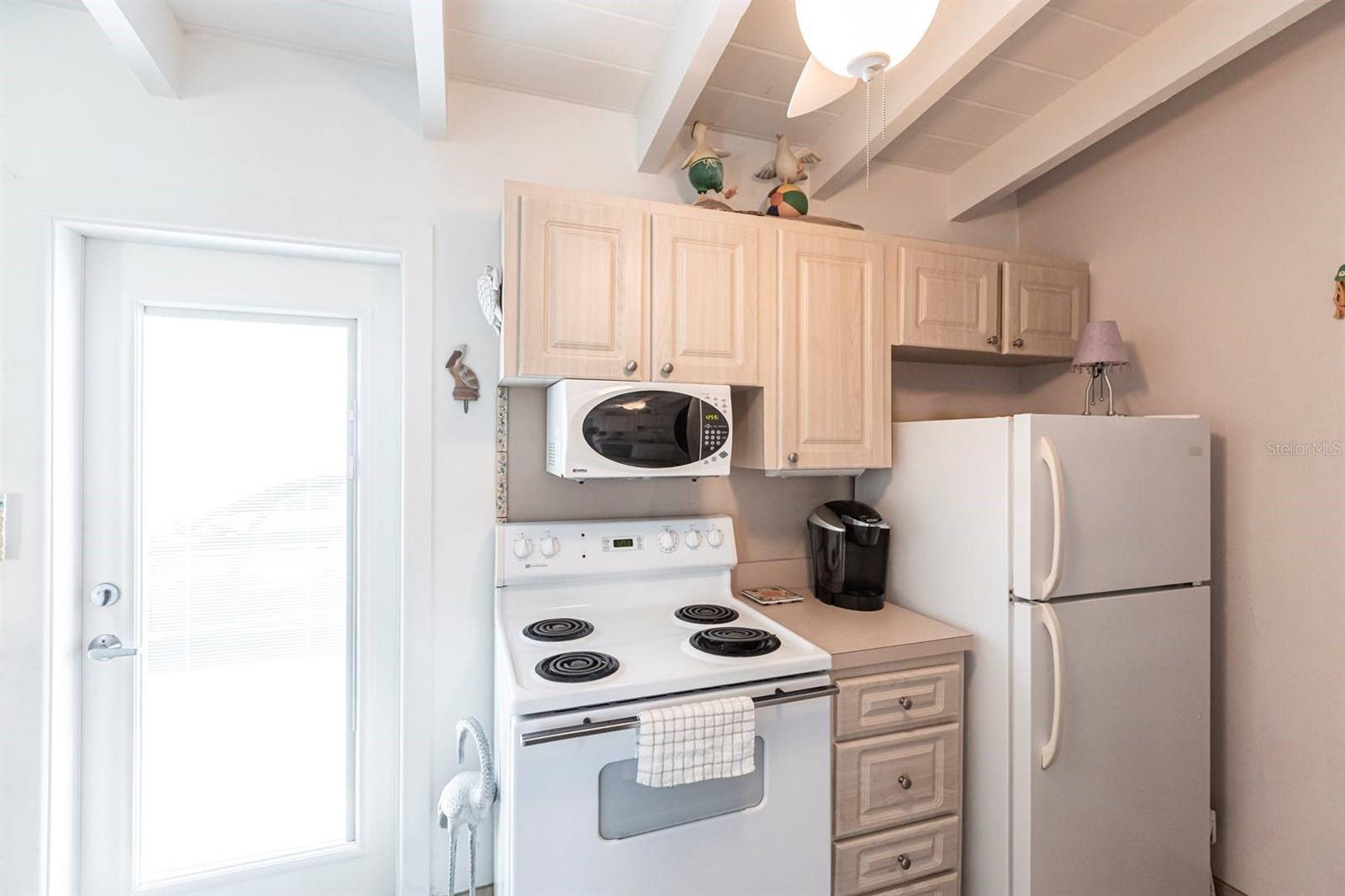 CASA MAR - Residential Lease