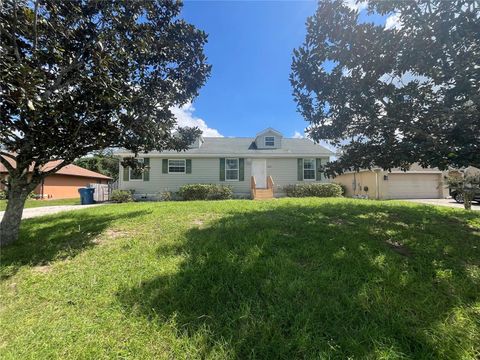 A home in DELAND