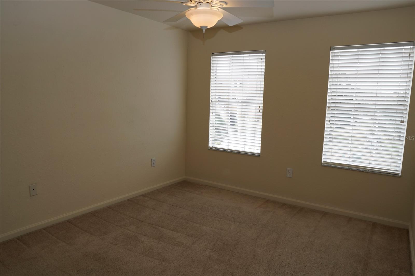 TOWNHOMES OF FLORA RIDGE - Residential Lease