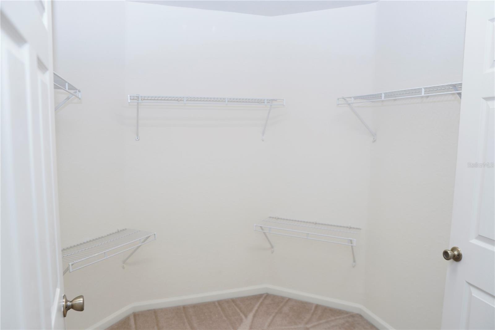 TOWNHOMES OF FLORA RIDGE - Residential Lease