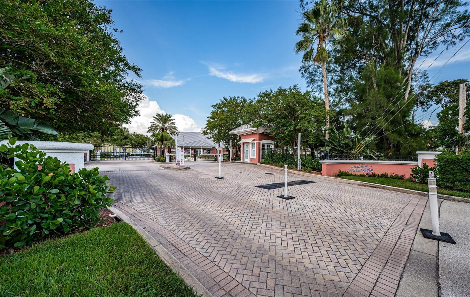 WATERSIDE AT COQUINA KEY SOUTH - Residential