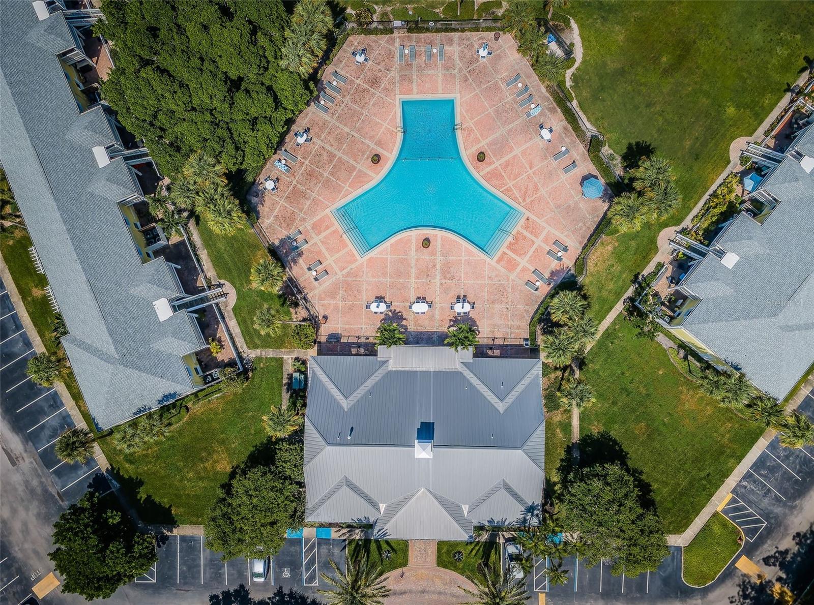 WATERSIDE AT COQUINA KEY SOUTH - Residential