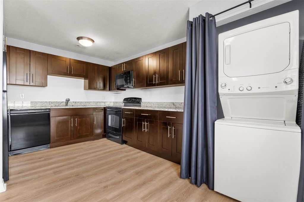 Photo of 5052 Starfish Drive SE #D, St Petersburg, FL 33705 (MLS # TB8486870)