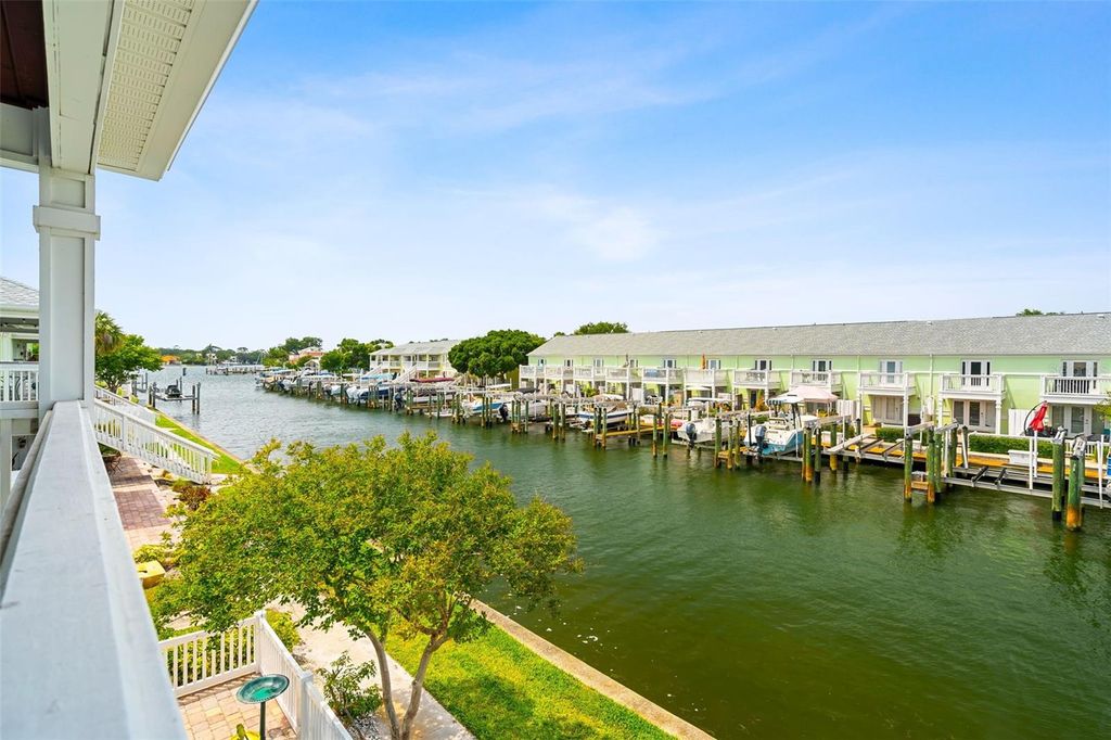Photo of 5052 Starfish Drive SE #D, St Petersburg, FL 33705 (MLS # TB8486870)