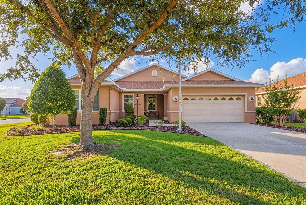 Photo of 9222 SW 97th Circle, Ocala, FL 34481 (MLS # OM734761)