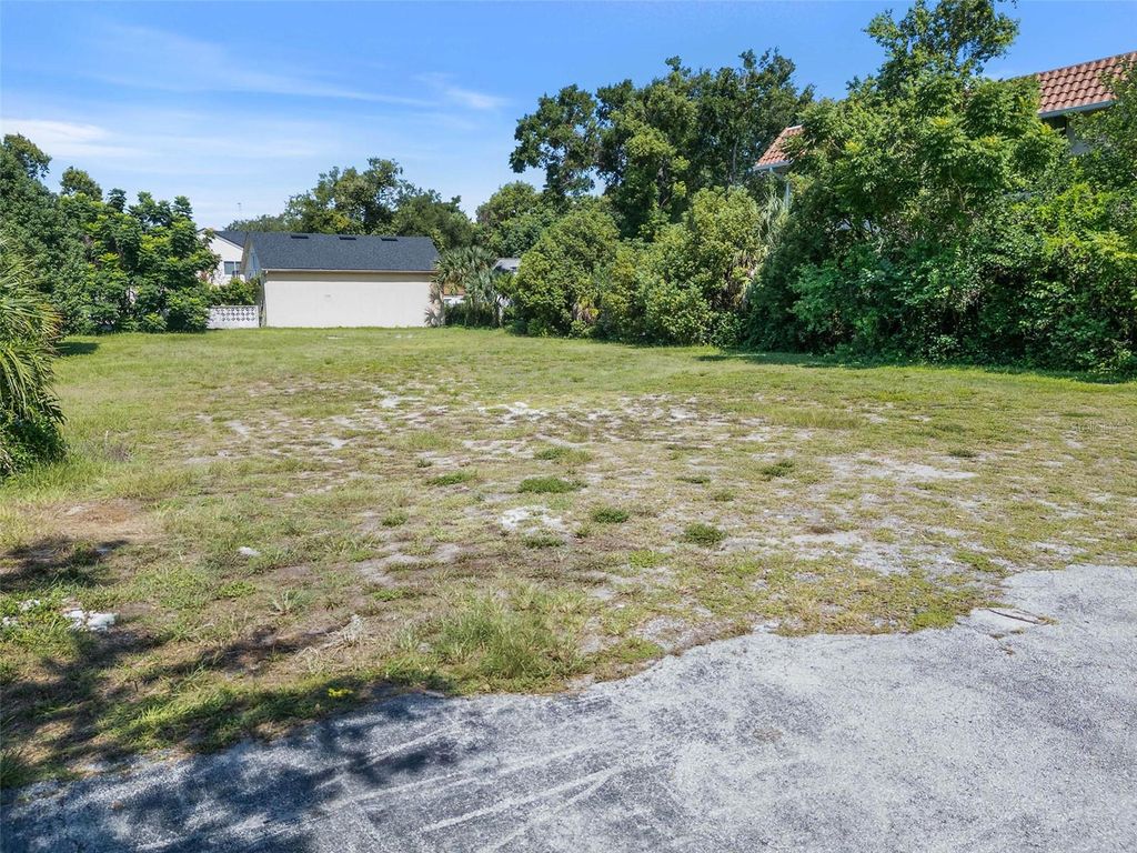 Photo of 503 N Interlachen Avenue, Winter Park, FL 32789 (MLS # O6331207)