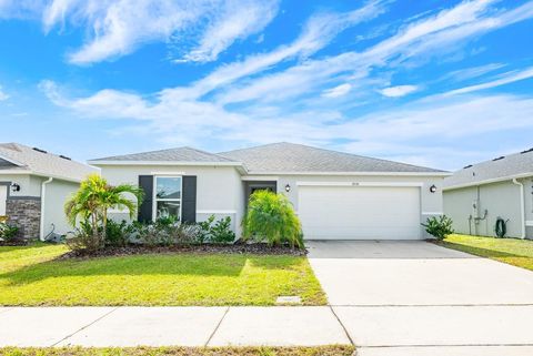Photo of 3838 Whitetail Court, Saint Cloud, FL 34772 (MLS # O6367815)