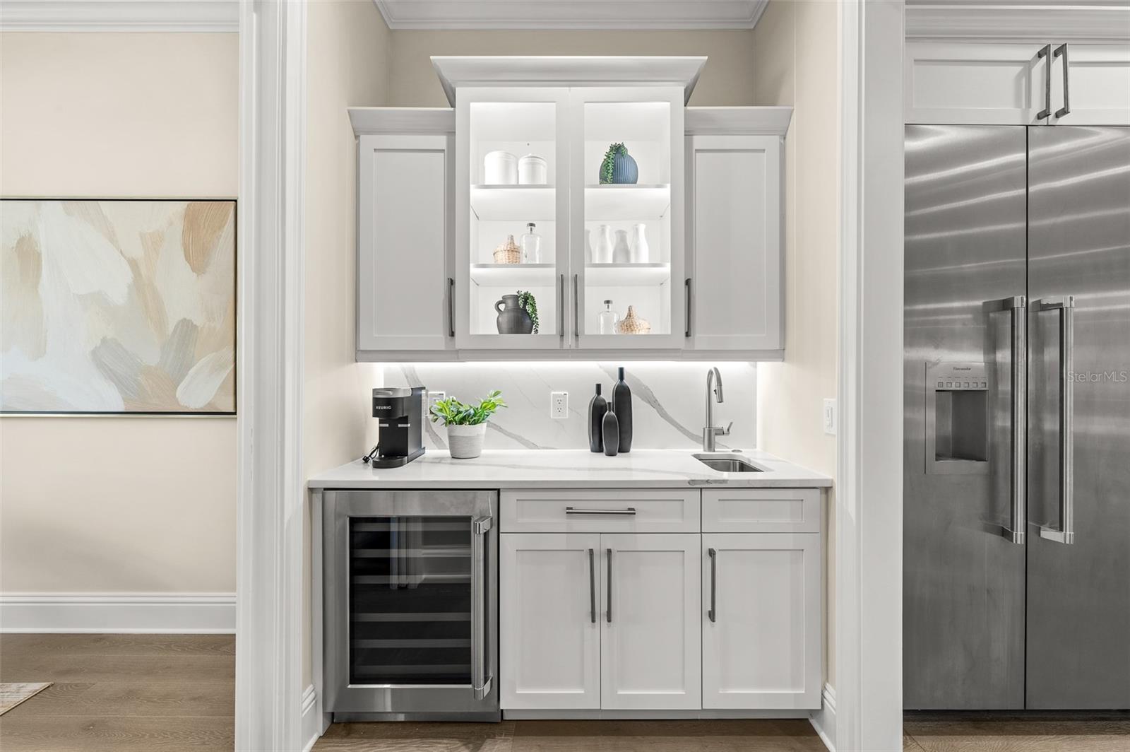 BAYSHORE BEAUTIFUL - Residential