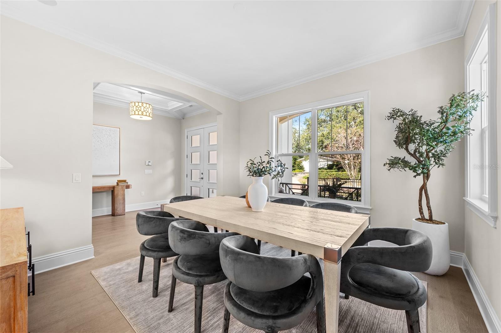 BAYSHORE BEAUTIFUL - Residential