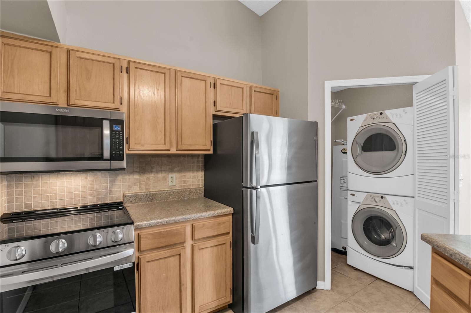 TOWNES OF SOUTHGATE CONDO - Residential