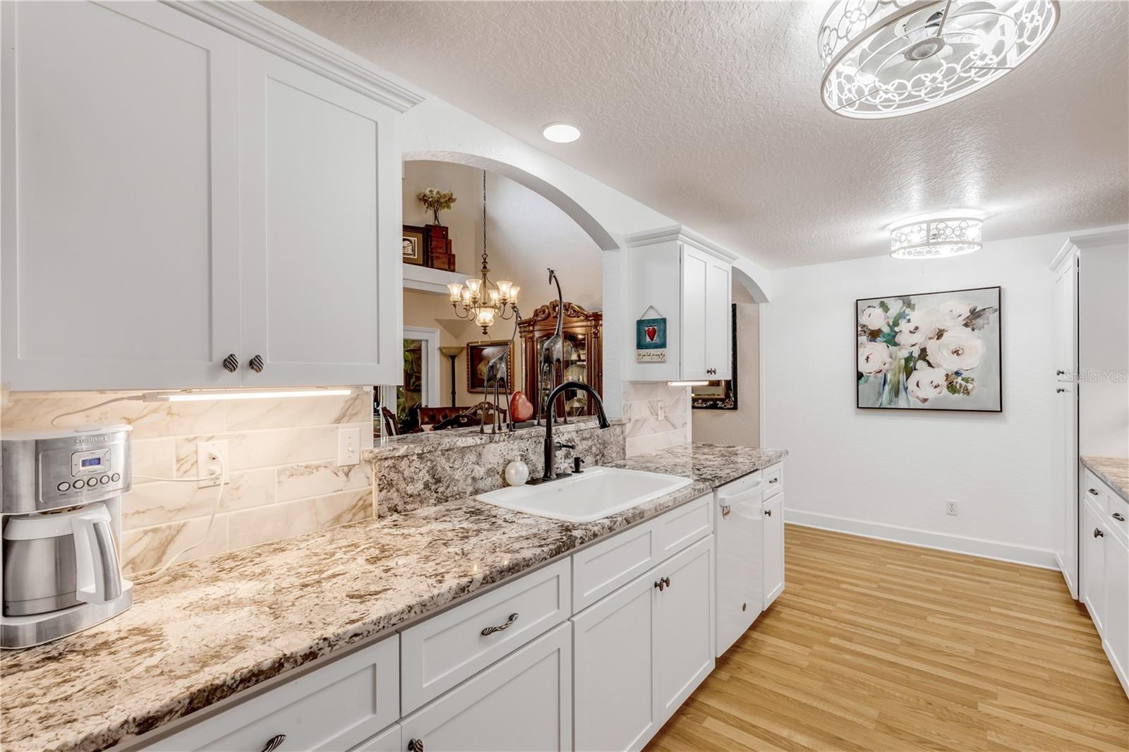 HAWKS COVE - Residential