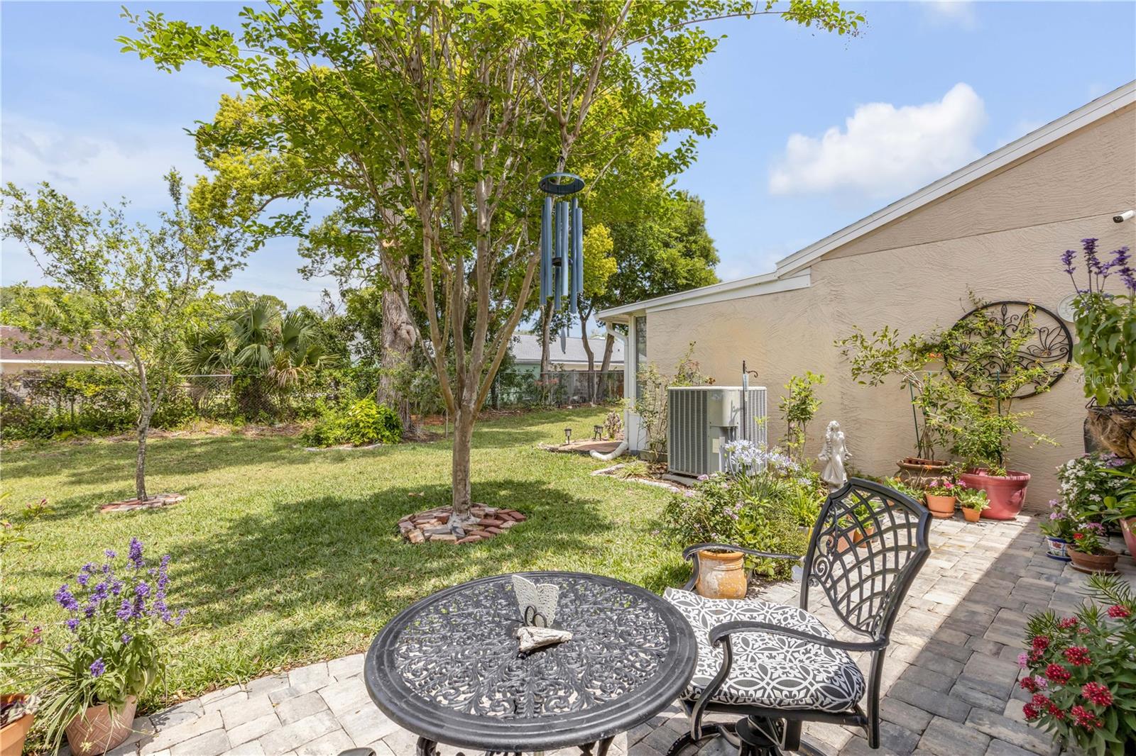 HAWKS COVE - Residential
