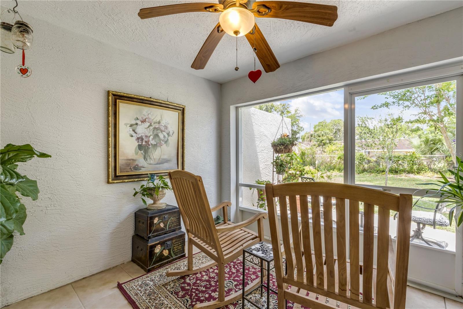 HAWKS COVE - Residential
