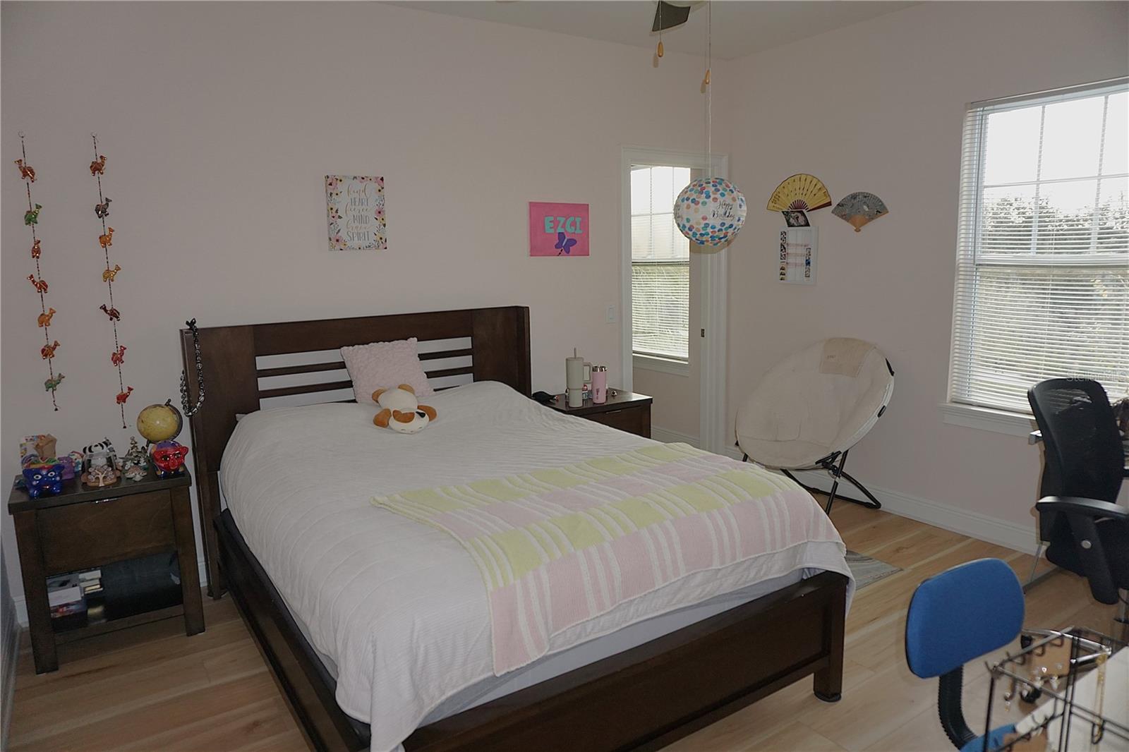 SIGNATURE LAKES PH 3B-2 & 3B-3 - Residential Lease