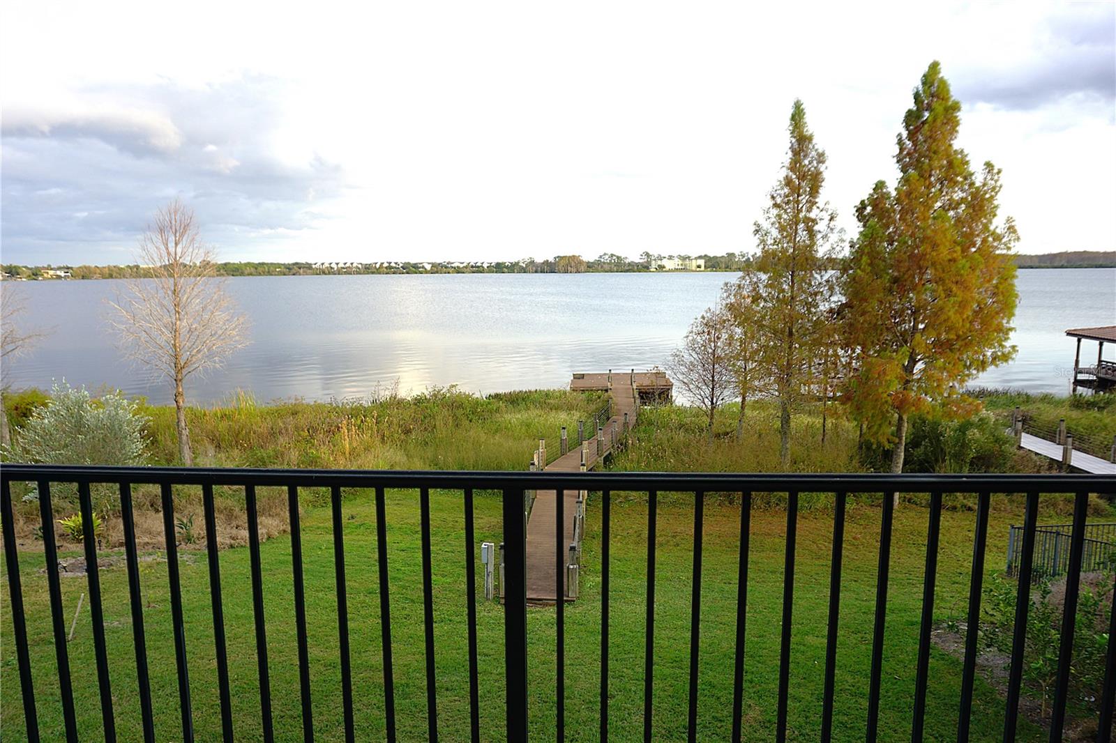 SIGNATURE LAKES PH 3B-2 & 3B-3 - Residential Lease