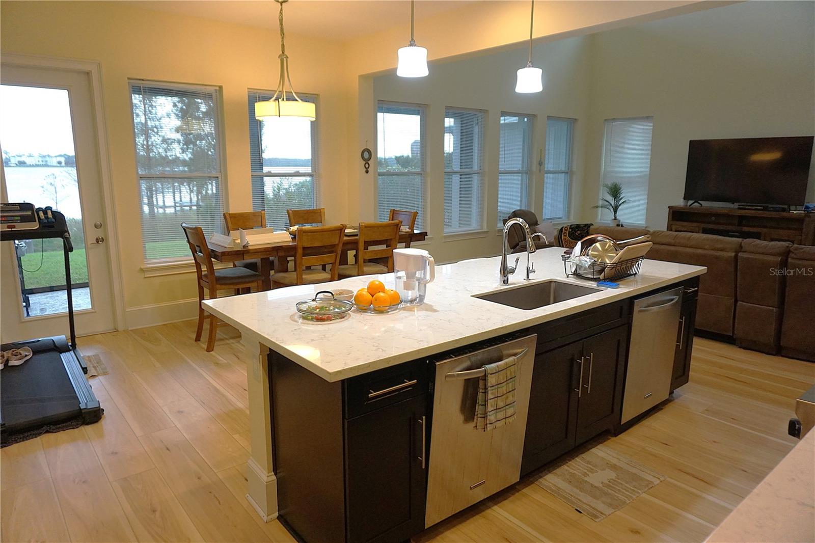 SIGNATURE LAKES PH 3B-2 & 3B-3 - Residential Lease